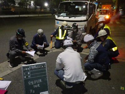 仕事とプライベートの両立可！過去13年間離職率ゼロ！道路舗装工事や橋梁舗装工事などの土木工事の現...