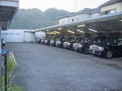 営業拠点：近鉄富田林駅前・近鉄河内長野駅前の各専用乗場