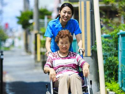 未経験・ブランクありOK！近隣に託児所あり♪【急募】サ高住・住宅型有料老人ホームの訪問ヘルパー募...