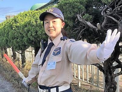 スーパーの駐車場での誘導警備（アルバイト）募集！日勤のみのシフト＊日曜定休！週2日～勤務可能＊