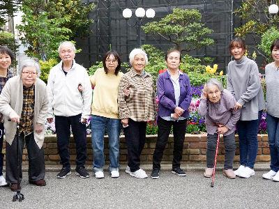 ＼日勤のみ／＼残業ほとんどなし／＼未経験でも可／デイサービスセンターでの介護スタッフ(正社員)