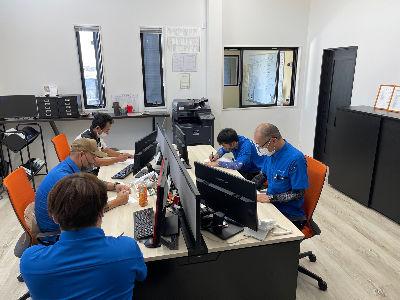 「働きやすい職場認証制度」取得企業！＊土日祝休み＊業務拡大につき、営業社員初募集！