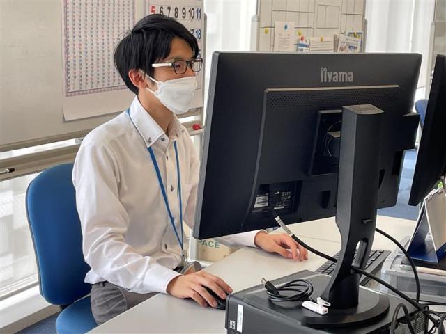 《検索エンジン・SNS広告のWebマーケター》［大阪市西区］・未経験OK・第2新卒歓迎・案件多数有