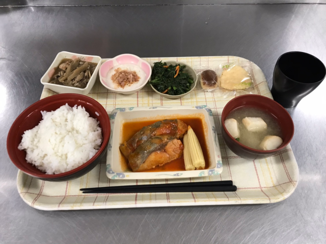 茨木市彩都あさぎの小学校で給食調理♪栄養士または管理栄養士募集☆マイカー通勤可☆08065