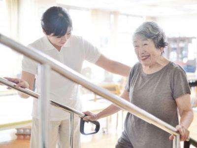 大手上場企業のグループ会社の有料老人ホームでの看護スタッフ募集中＊