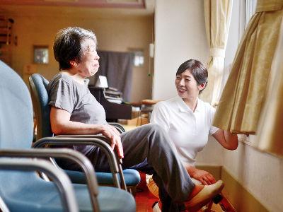 ＼3時間限定／＼午前中のみ／7時～10時の勤務！週1日～OK！【未経験OK】住宅型有...