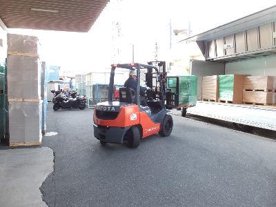 新しい職場で新しい仕事を！業績好調！