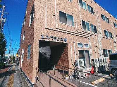 6時間の仮眠あり！実働6時間勤務で日給8千円！年齢不問！2016年開所のキレイな施設で清掃中心の...