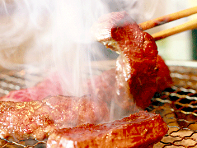既存の焼肉店、新規オープン予定の焼鳥屋の中からお好きな店舗をお選びください！美味しいまかないがあるので、学生...