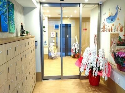 昨年12月にオープンした52床の住宅型有料老人ホームです！厚待遇でお待ちしています！年齢不問！
