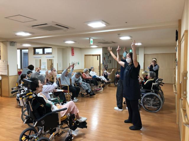≪急募≫介護職員◆実務未経験、ブランクのある方OK◆駅チカ通勤便利◆賞与年3回！福利厚生は充実
