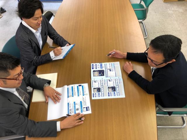 【営業スタッフ】経験・年齢不問！若手〜ベテランまで幅広い世代が活躍中！長期安定で働けます！