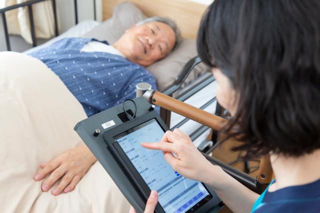 ＜訪問入浴の看護師／正＞夜勤なし＆日曜定休のお仕事。業界未経験者・ブランクのある方も歓迎します！