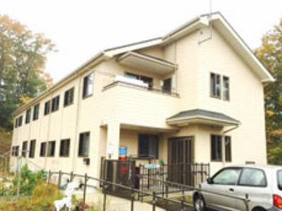 年齢不問！人柄重視採用！現在各施設で20代～70代まで元気に活躍中！