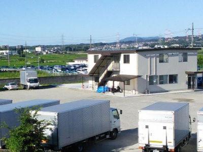 ＼高給与／＼年間休日120日／プライベートと給与、どちらも充実！近距離配送の3tルートドライバー...