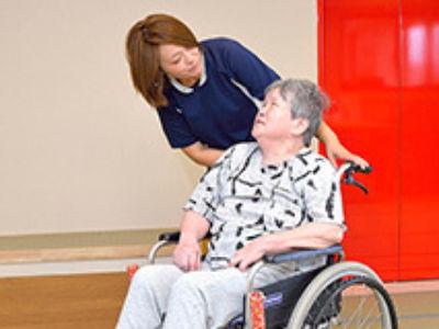 無資格・未経験OK！正職員を目指す介護スタッフ求人！