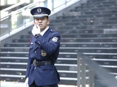 川西能勢口駅からスグ＊商業施設の警備スタッフ（正社員）募集中！資格取得支援ありでスキルアップも！...