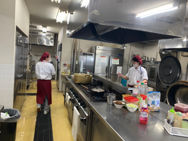 ◆調理師正社員募集！！◆朝・80食、昼110食提供◆生野区内の老人ホームでの給食調理◆04304