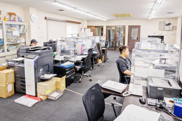 業務拡大につきスタッフ大幅増員！モノ作りに興味のある方は必見！！一生モノの技術を身に付けるチャンス！