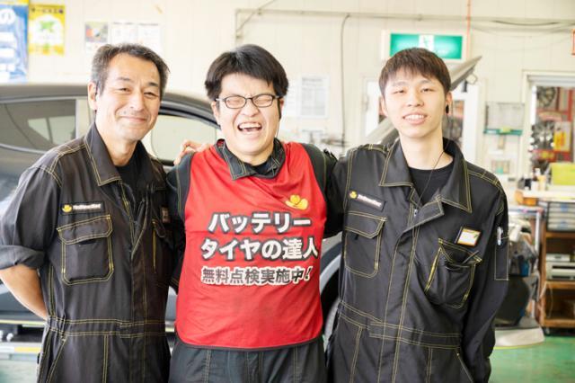 ＼イエローハットのpitスタッフ／3級以上の整備士資格をお持ちの方！残業少なめで働きやすい職場です！