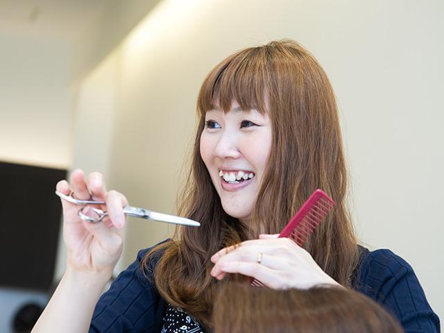 ＜スタイリスト＞選べる働き方→完全週休2日可／カット18:00受付終了で残業ほぼなし