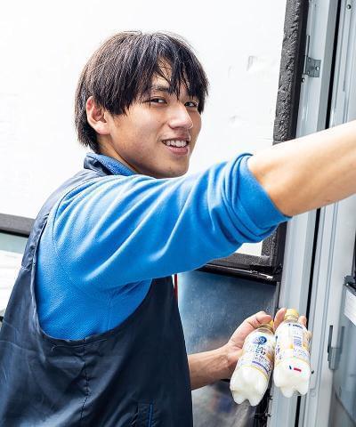 【大阪市】取り扱いは清涼飲料水◆内勤業務◆倉庫管理◆休憩1.5時間◆